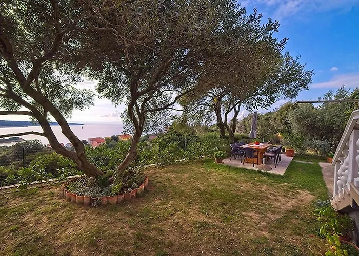 With Parking Space Supetarska Draga - Gonar, Rab - 22586 Apartman