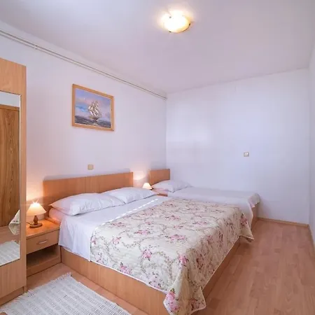 With A Parking Space Supetarska Draga - Gonar, Rab - 22586 Apartment *