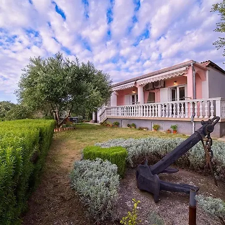 Appartement With Parking Space Supetarska Draga - Gonar, Rab - 22586 *