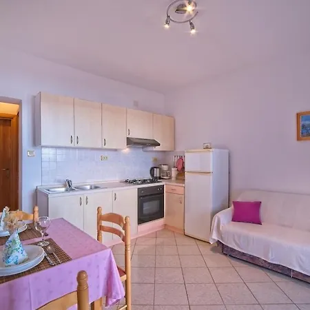 Appartement With Parking Space Supetarska Draga - Gonar, Rab - 22586 Rab Town