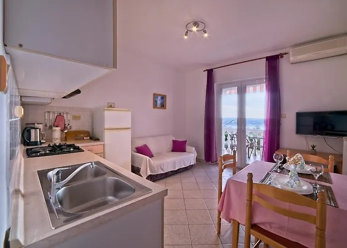Appartement With Parking Space Supetarska Draga - Gonar, Rab - 22586