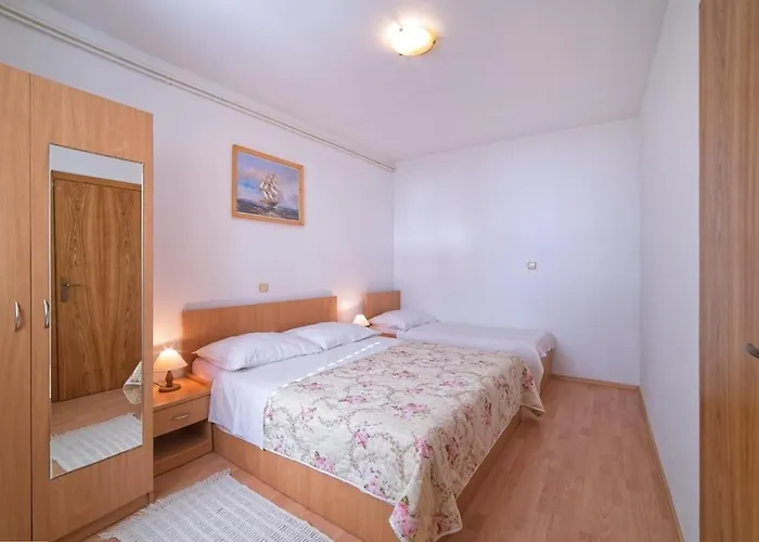 With Parking Space Supetarska Draga - Gonar, Rab - 22586 Appartement *