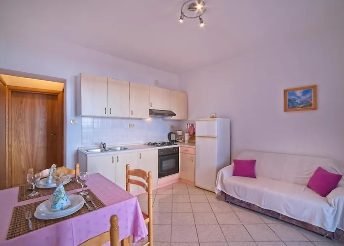 Appartement With Parking Space Supetarska Draga - Gonar, Rab - 22586 Rab Town